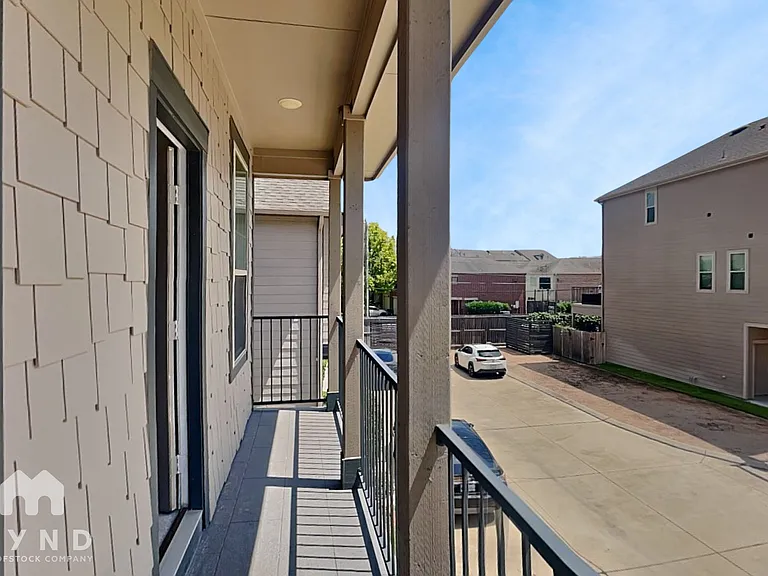 3112 Founders Rock Dr — Photo 16
