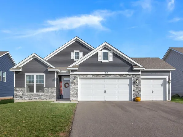 1917 Meridian Curv, Carver, MN 55315