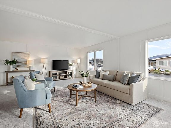 4th image of 2725 E Fir Street #101