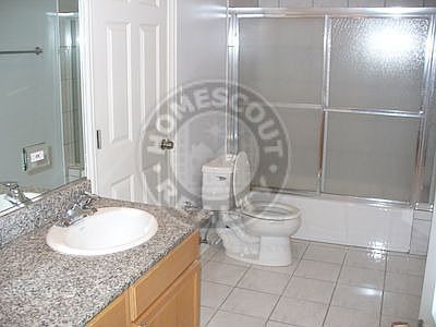 4th image of 1044 W Waveland Ave #1