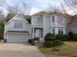 24 Chatham Cir, North Andover, MA 01845