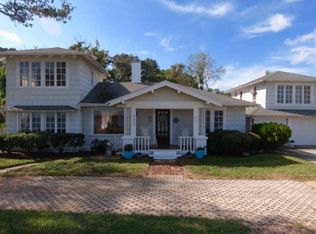 920 Riverside Dr, HOLLY HILL, FL 32117