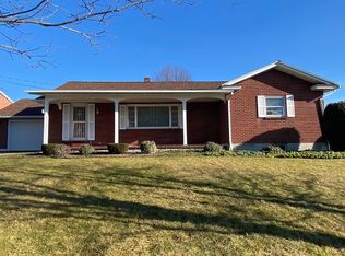 606 Milan Ave, Endicott, NY 13760