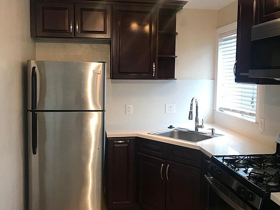 2nd image of 1528 Alum Rock Ave APT B