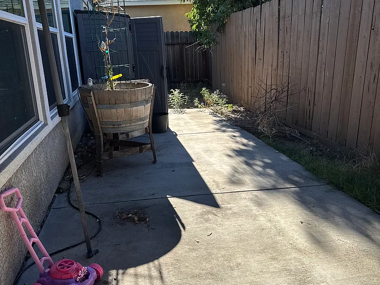 1021 Fairmont Ct — Photo 6