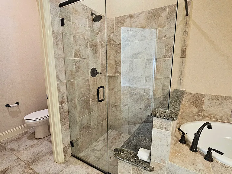 210 Spruce Valley Dr — Photo 18