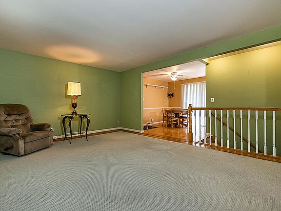 2nd image of 1845 Bristol Dr