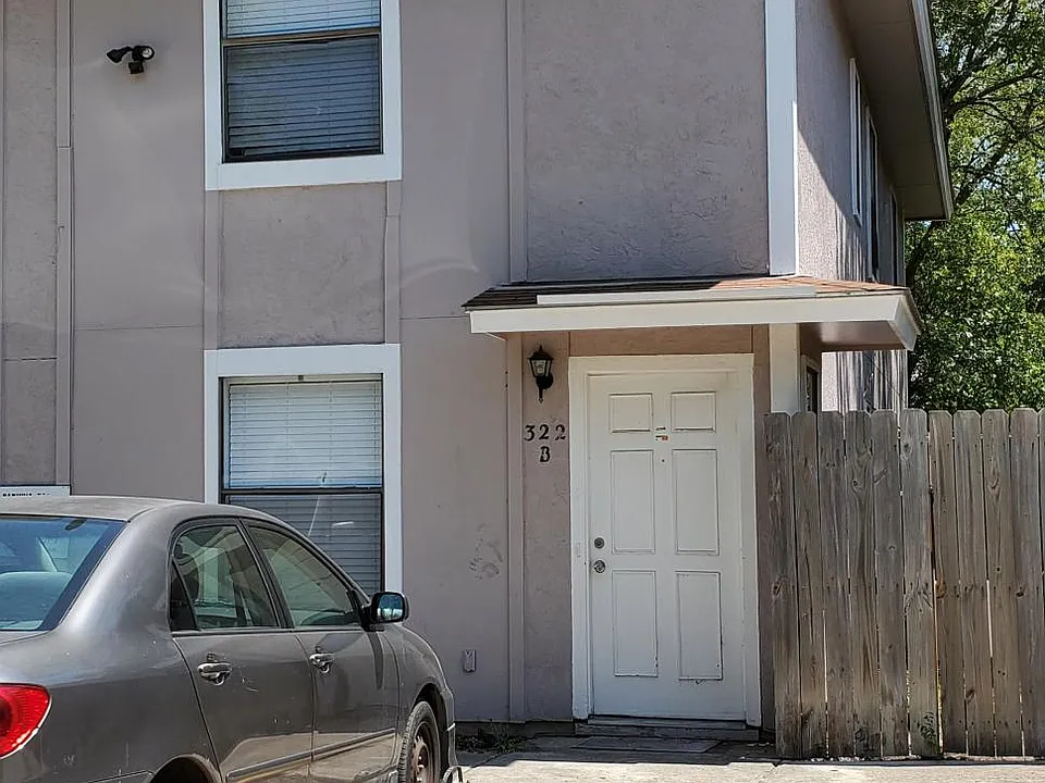 322 W Byrd Blvd #B