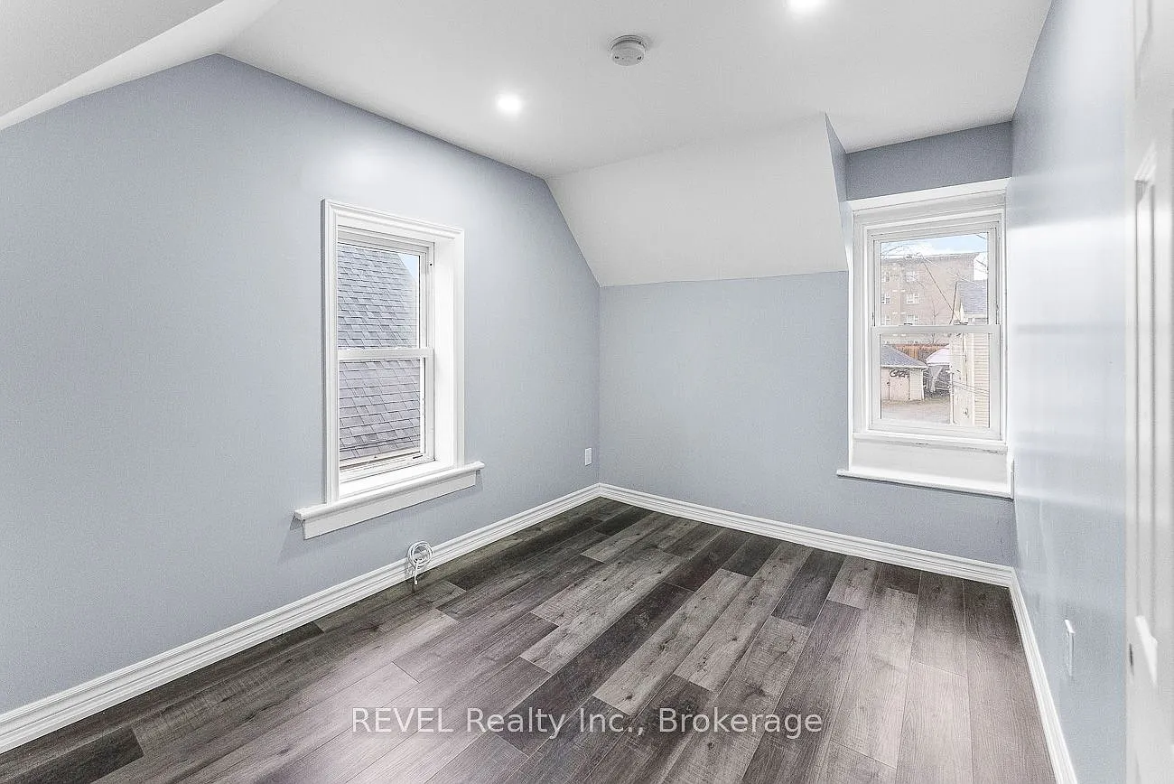 2 bed, $1,500 — Photo 4
