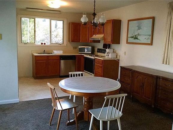 2nd image of 18 Chauncey Ave #B