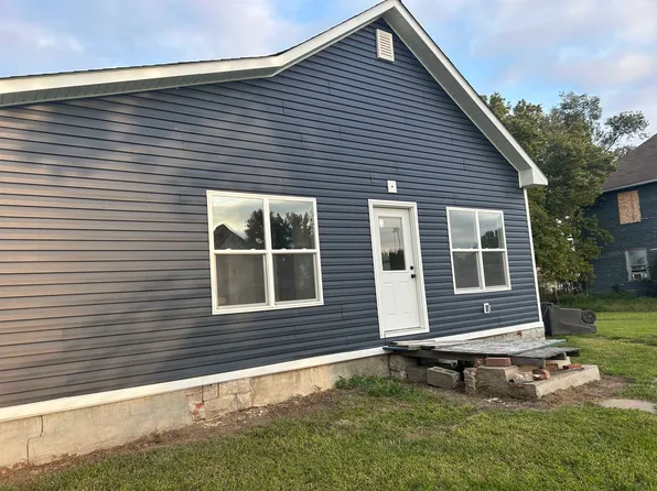 310 N Thorne St, Bladen, NE 68928