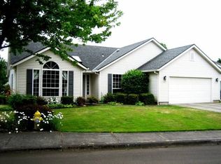 17417 SE 32nd St, Vancouver, WA 98683