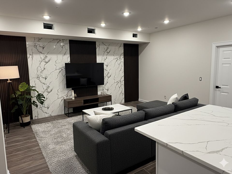 1st image of 429-433 Piaget Ave