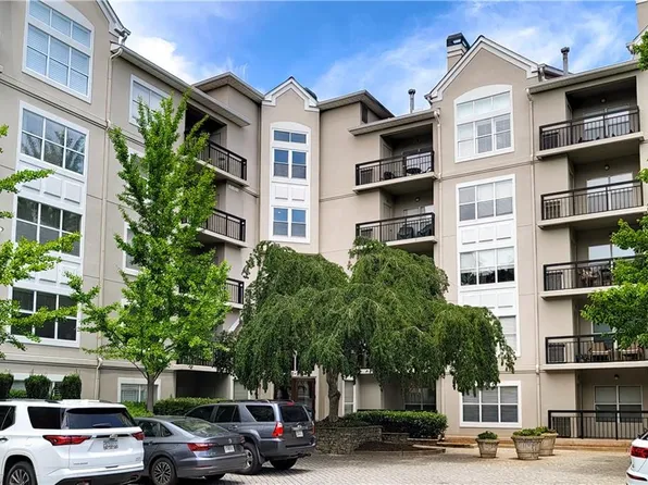 2413 River Green Dr NW #2413, Atlanta, GA 30327