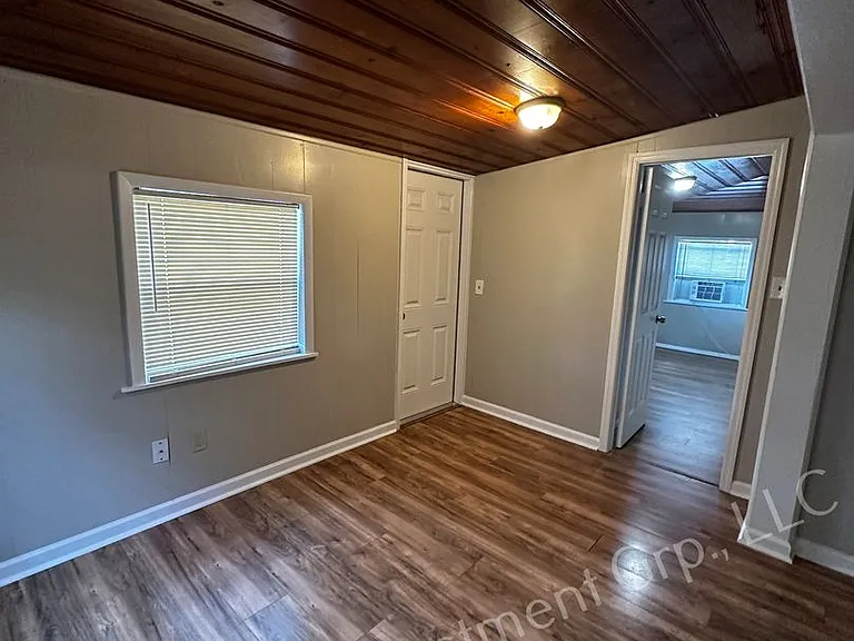821 Pennsylvania Ave — Photo 22