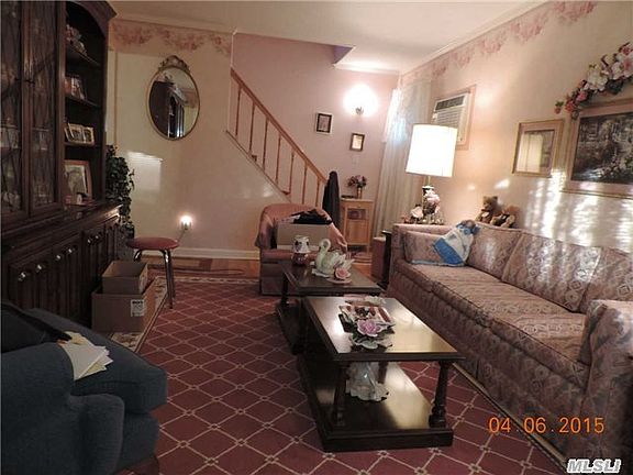 4th image of 106 N 1st St
