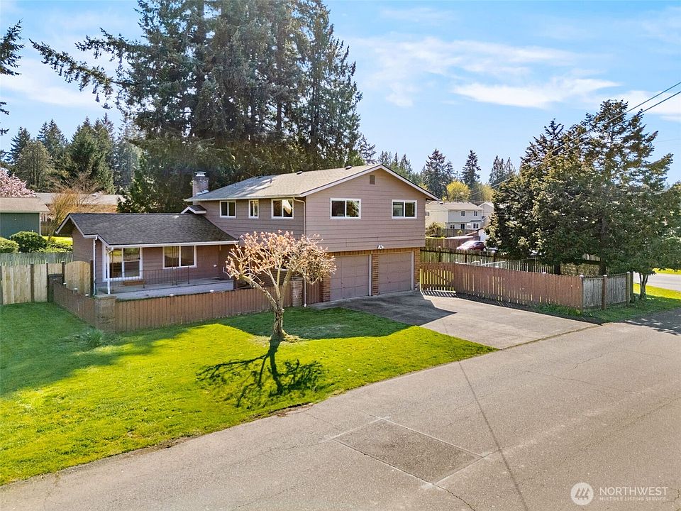1st image of 6801 Husky Way SE