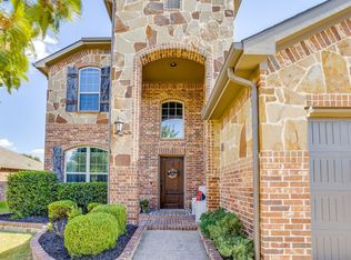 352 Pin Cushion Trl, Burleson, TX 76028