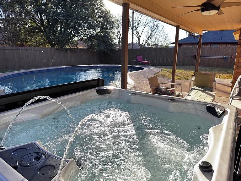 1429 Hall Dr — Photo 24