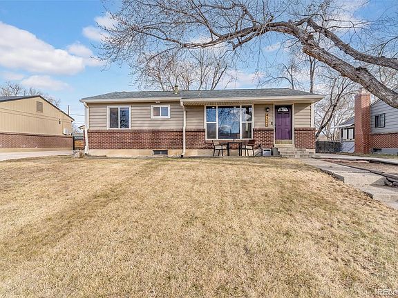 2nd image of 4324 Hoyt Street