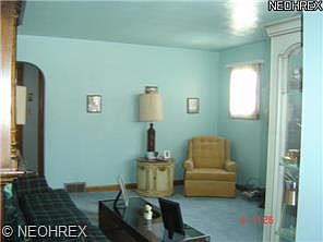 2nd image of 565 E Judson Ave