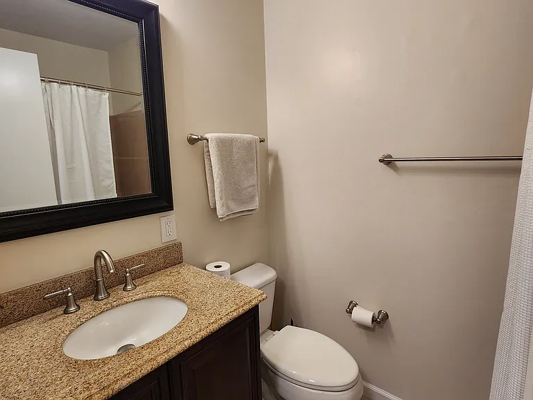 1344 Rolling Glen Dr — Photo 11