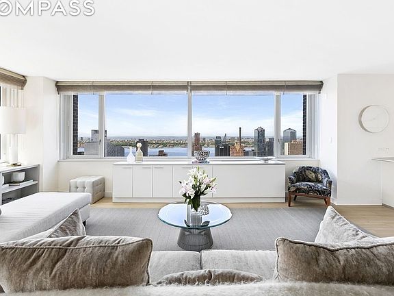 2nd image of 322 W 57th St APT 45B
