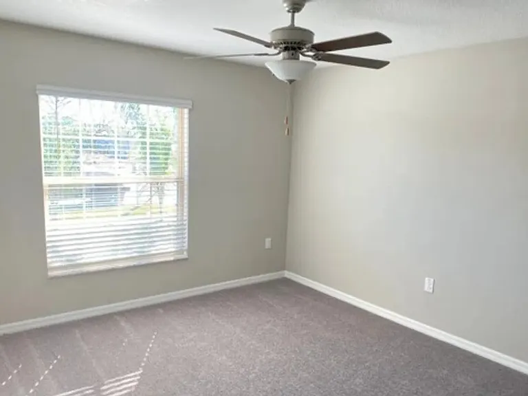 16628 Delia St — Photo 19