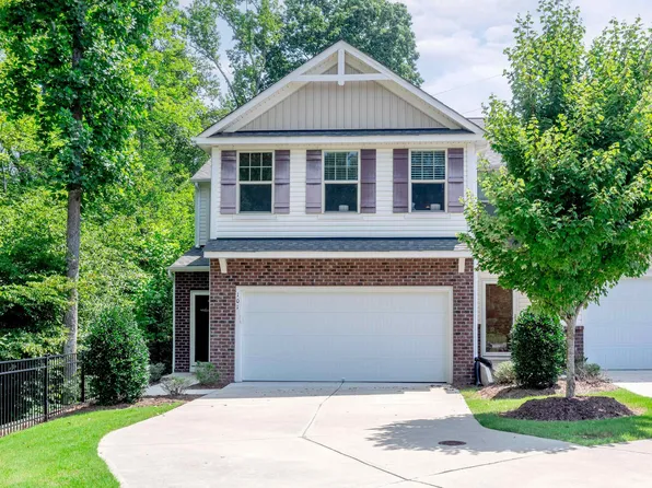 101 Hamlet Pl, Morrisville, NC 27560