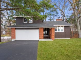 9 Scenic Ave, Webster, MA 01570