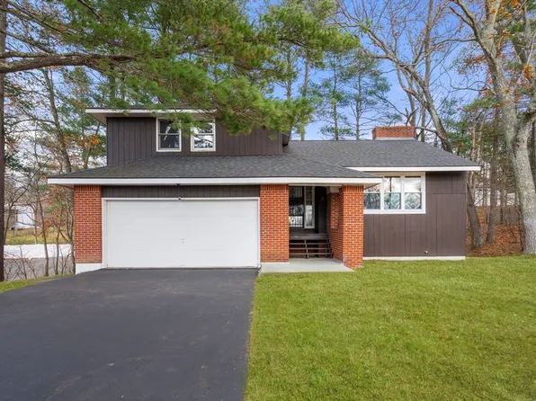 9 Scenic Ave, Webster, MA 01570