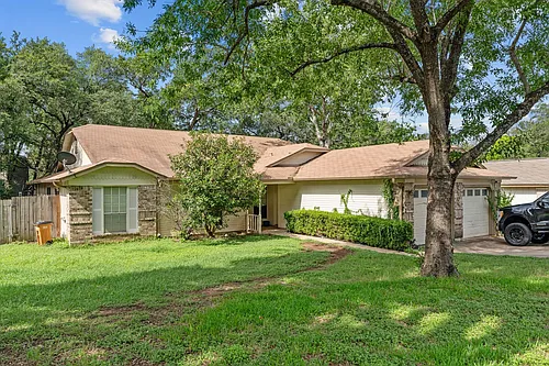 4509 Brown Bark Pl #B Photo 1
