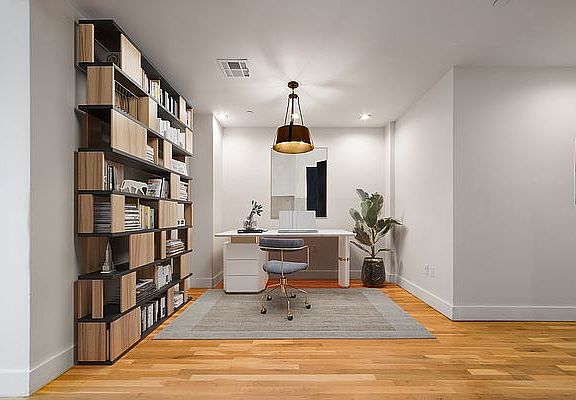 3rd image of 153 Erasmus St #3O