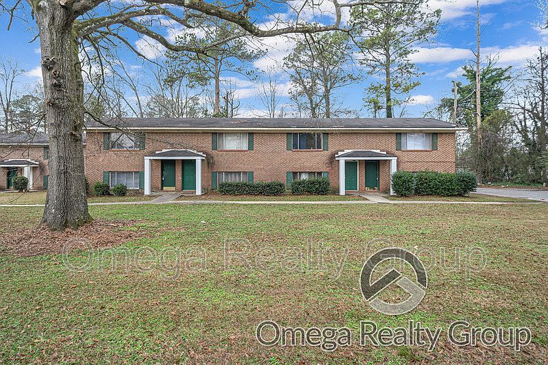 2150 20th St APT 4 Calera AL 35040 Zillow