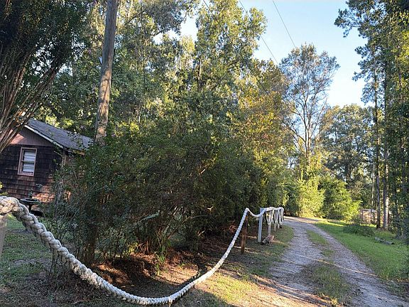 4th image of 126 Mizzell Rd