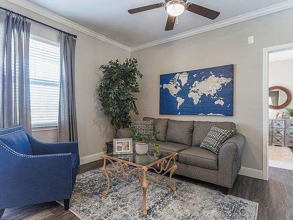 Silverwood at Hackberry Creek Apartments