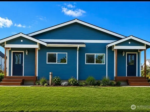221 Marine View Drive SW, Ocean Shores, WA 98569