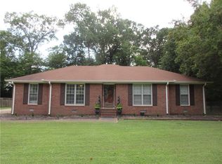 201 Cherokee Cir, Cedartown, GA 30125