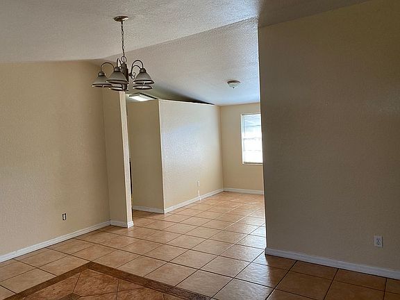 2nd image of 9401 Hillport Ct