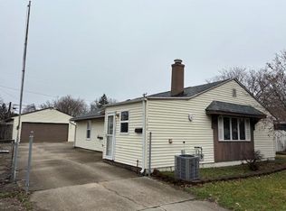 140 Palau Ave, Mishawaka, IN 46545