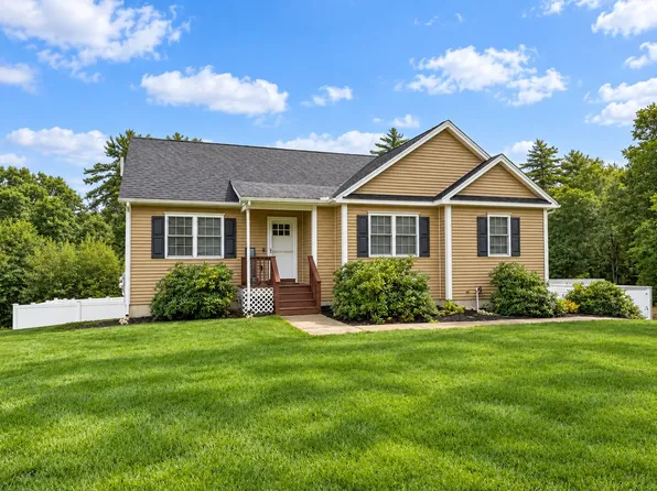 152 Sargent St, Belchertown, MA 01007