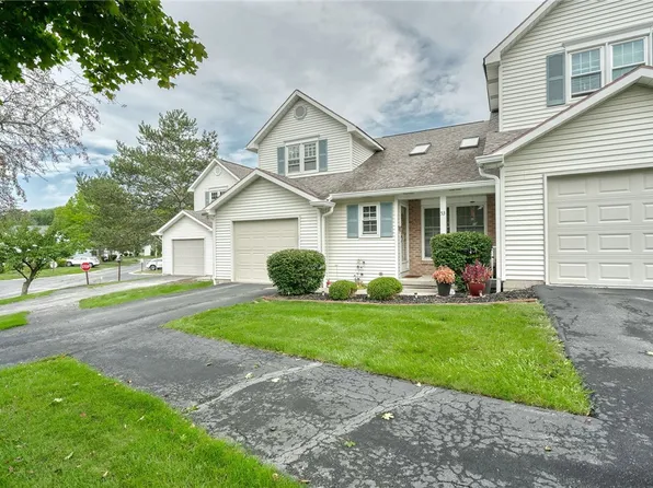 53 Sleepy Holw, Rochester, NY 14624