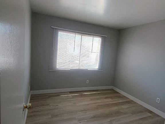 5th image of 5010 N 41st Ave