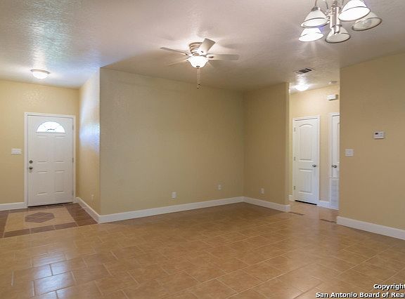 4th image of 466 Continental Ave