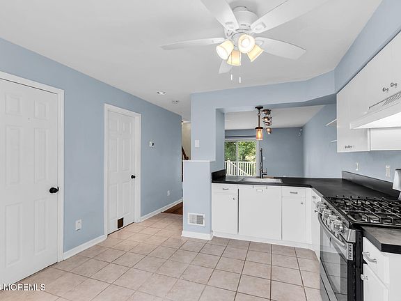5th image of 9 Gull Way