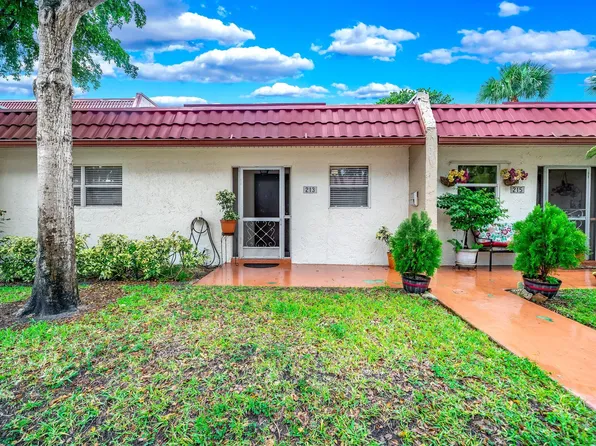 213 Lake Frances Drive, West Palm Beach, FL 33411