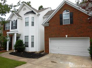 311 Whixley Ln, Greenville, SC 29607