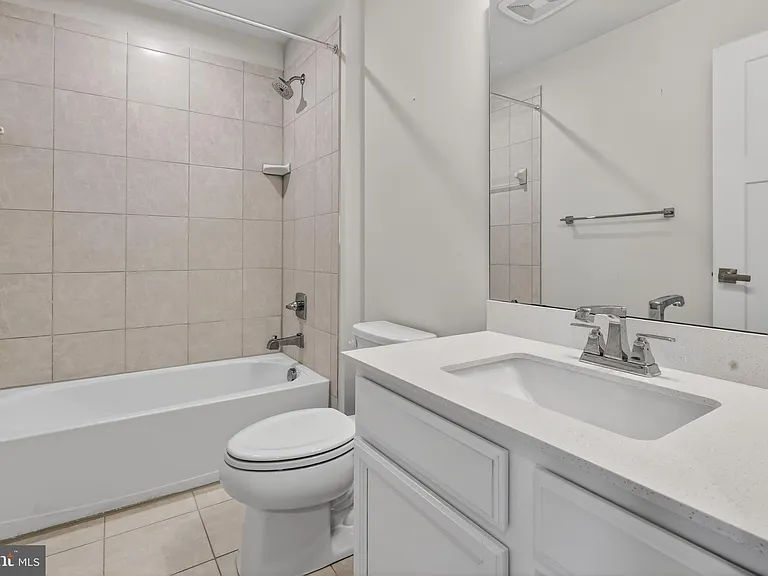 8005 Milltown Cir — Photo 39