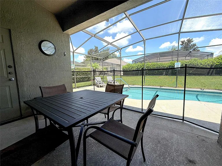 8127 Fan Palm Way — Photo 37