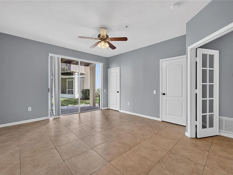 3186 Bayshore Oaks Dr — Photo 12